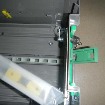 金属のキーの自動支払機機械部品NCR 58XX S1の通貨カセット445-0728451
