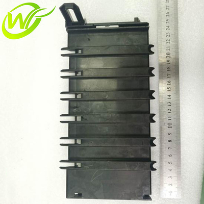 自動支払機の予備品Diebold Opteva 5500はドア49242427000A-01 49225219000Dを転換する